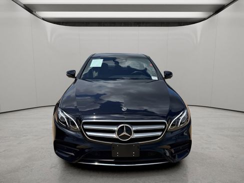 Used 2019 Mercedes-Benz E 300 4MATIC w/ Driver Assistance Package image 8