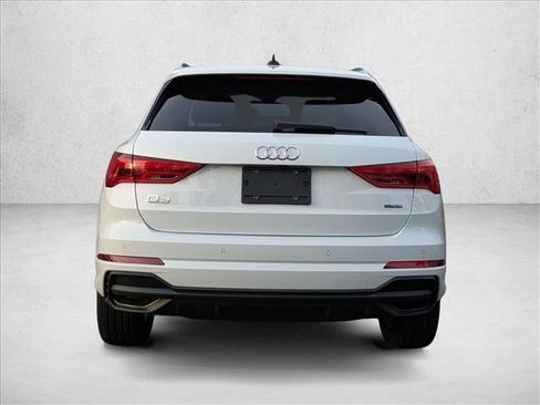 Used 2025 Audi Q3 2.0T Premium Plus w/ Premium Plus Package image 7