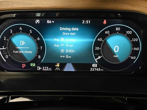 Certified 2024 Volkswagen Atlas SE FWD image 23