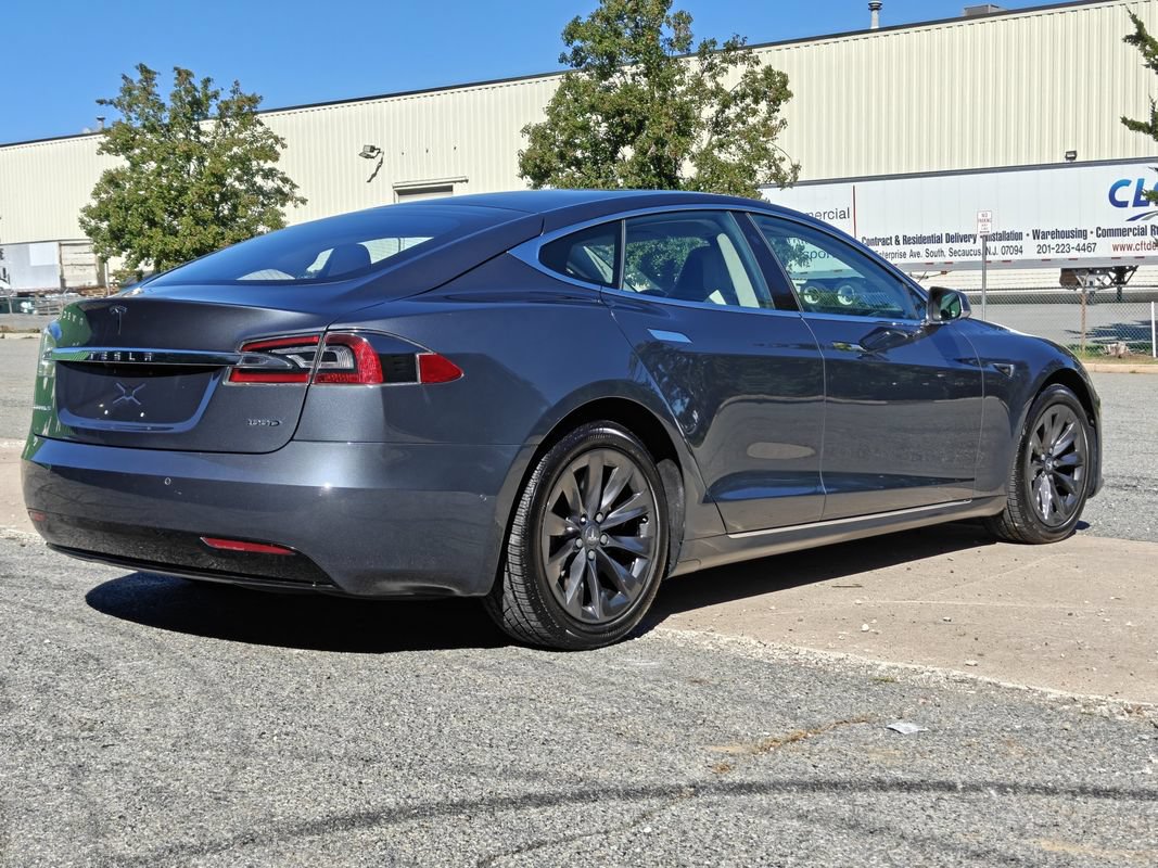 Used 2018 Tesla Model S 100D AWD/4WD image 7