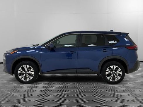 Used 2023 Nissan Rogue SV AWD/4WD image 2
