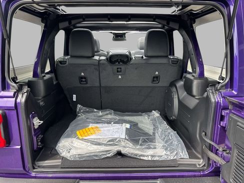 New 2026 Jeep Wrangler Unlimited Rubicon AWD/4WD image 4