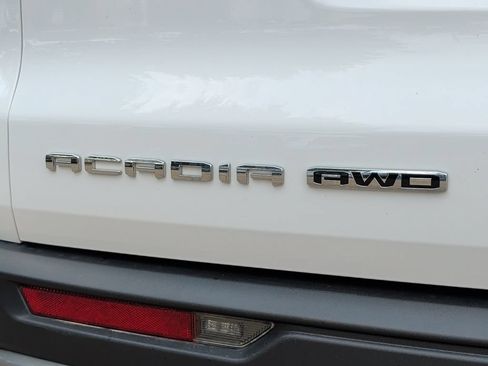 Used 2026 GMC Acadia Elevation w/ LPO, Floor Liner Package AWD/4WD image 41