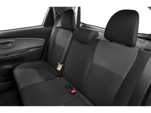 Used 2015 Toyota Yaris LE image 16