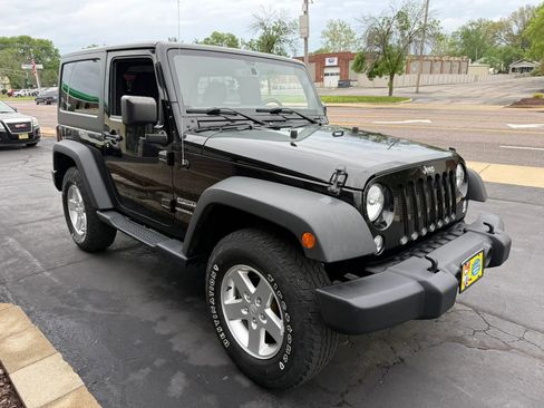Used 2016 Jeep Wrangler Sport w/ Quick Order Package 24S image 5