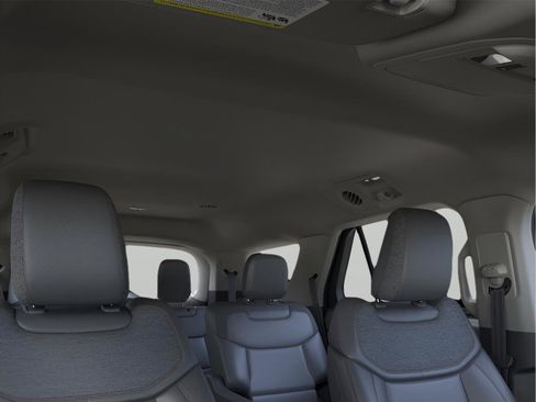 New 2026 Ford Explorer Active w/ Active Comfort Package image 17