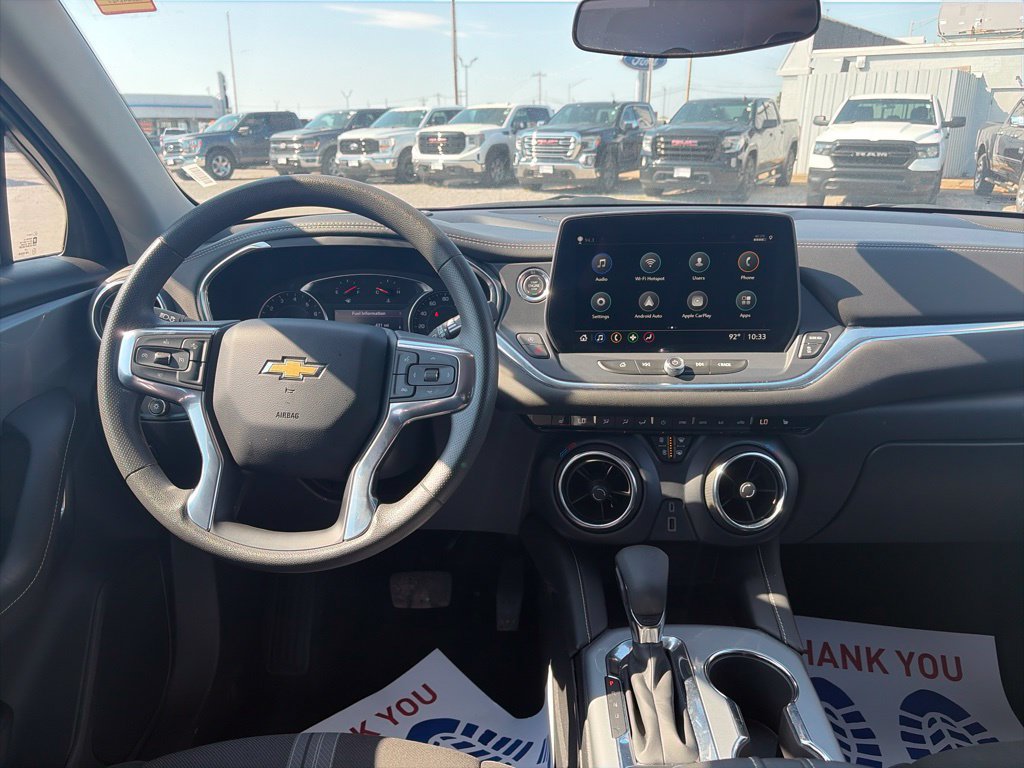 Used 2025 Chevrolet Blazer LT AWD/4WD image 14