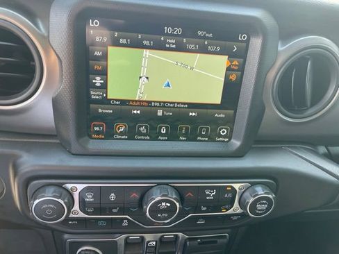 Used 2023 Jeep Wrangler Unlimited w/ Cold Weather Group AWD/4WD image 9