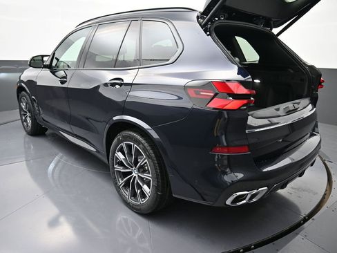 New 2026 BMW X5 M60i AWD/4WD image 9