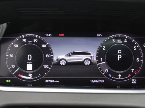 Used 2020 Land Rover Range Rover Evoque SE AWD/4WD image 18