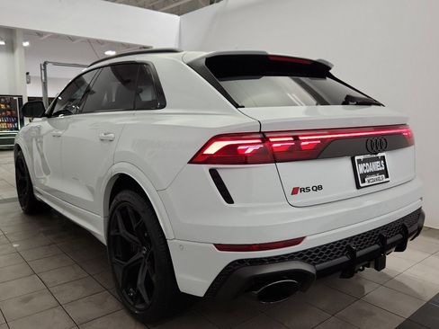 Used 2025 Audi RS Q8 performance image 5
