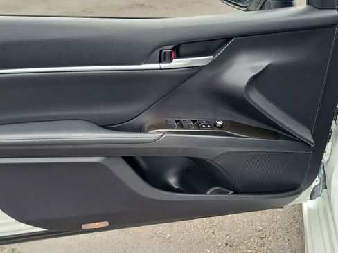 Used 2023 Toyota Camry XSE FWD image 22