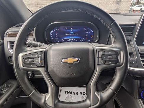 Used 2023 Chevrolet Suburban Premier image 16