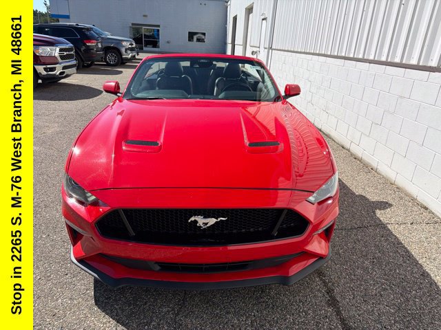 Used 2022 Ford Mustang Premium RWD image 4