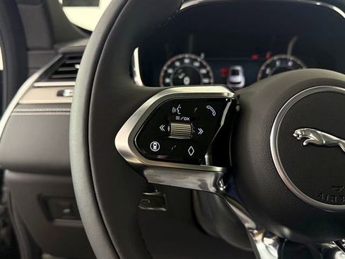 New 2026 Jaguar F-PACE R-Dynamic S image 38