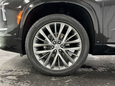 Certified 2025 Buick Enclave Avenir w/ Super Cruise Package FWD image 34