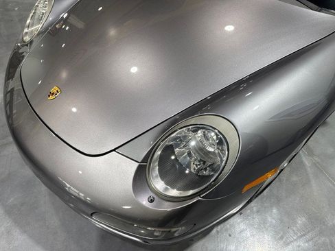 Used 2006 Porsche 911 Carrera 4 AWD/4WD image 33