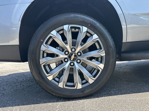 New 2026 Chevrolet Tahoe High Country w/ Sun And Tow Package RWD image 19