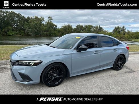 Used 2022 Honda Civic Sport image 1