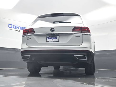 Used 2022 Volkswagen Atlas SE AWD/4WD image 43