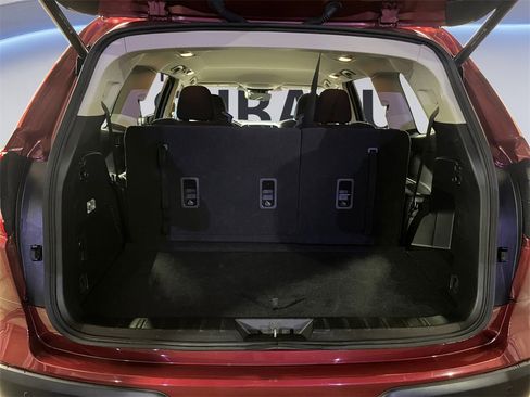 Certified 2024 Subaru Ascent Premium w/ Convenience Package image 19