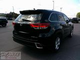 Used 2018 Toyota Highlander Limited image 2