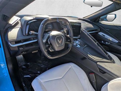 Used 2022 Chevrolet Corvette Stingray Coupe w/ 1LT image 9