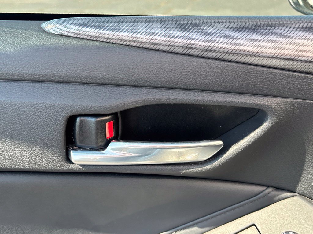 Used 2020 Toyota Avalon TRD FWD image 9