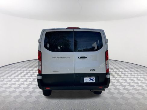 Used 2023 Ford Transit 350 XLT image 8