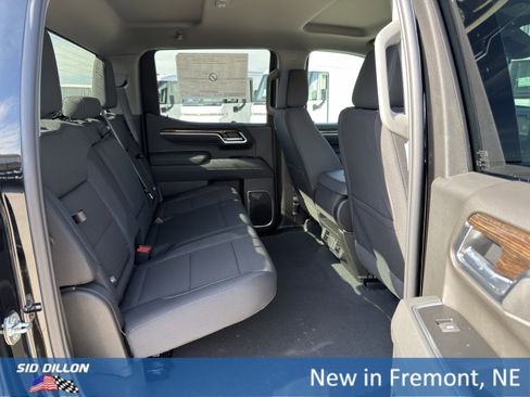 New 2026 GMC Sierra 1500 Elevation image 15