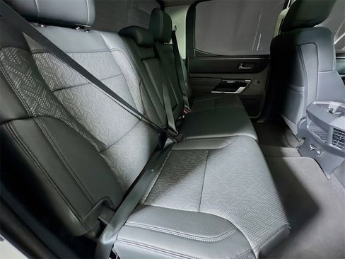 Used 2024 Toyota Tundra Limited image 24