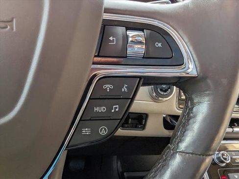 Used 2022 Lincoln Navigator L Reserve image 35