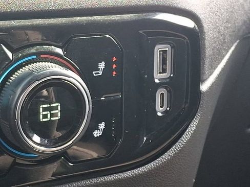 Certified 2024 Chevrolet Silverado 1500 LT image 25