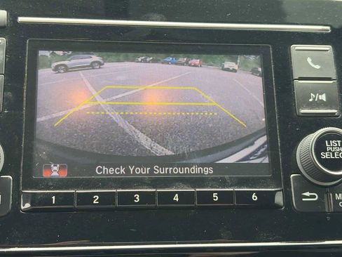 Used 2019 Honda CR-V LX image 18