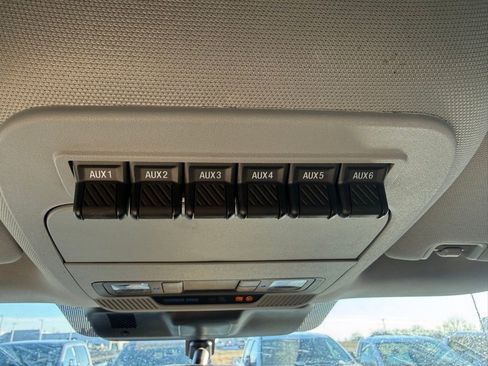 Used 2025 Ford F450 XLT image 17