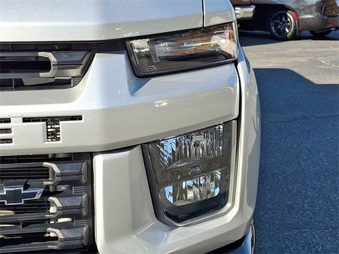 Certified 2023 Chevrolet Silverado 2500 Custom w/ Custom Value Package image 9