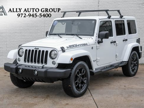 Used 2017 Jeep Wrangler Unlimited Sahara image 1