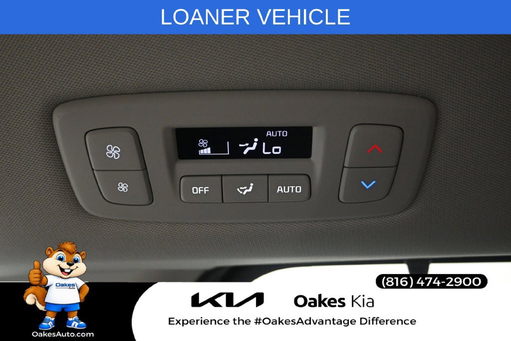 Used 2026 Kia Carnival EX FWD image 29