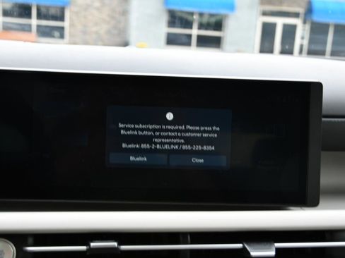 Used 2025 Hyundai Tucson SEL image 16