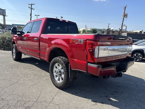 Used 2017 Ford F350 Platinum w/ Platinum Ultimate Package image 5
