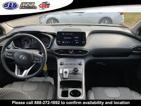 Used 2022 Hyundai Santa Fe SE image 16