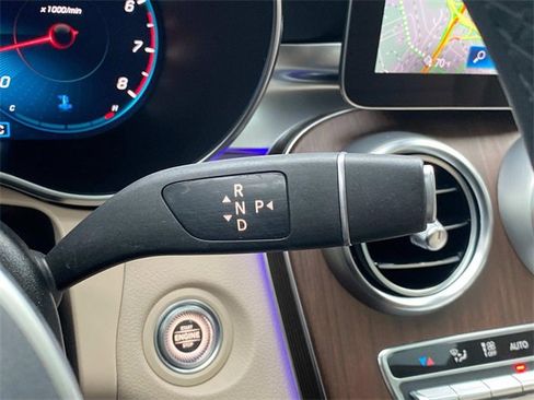 Used 2022 Mercedes-Benz GLC 300 4MATIC image 31