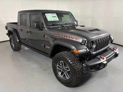 New 2026 Jeep Gladiator Mojave AWD/4WD image 2