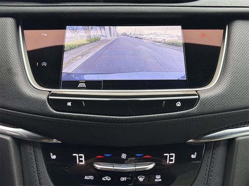 Used 2023 Cadillac XT5 Sportv image 31