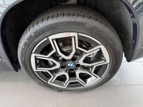 Used 2026 BMW X1 xDrive28i w/ Convenience Package AWD/4WD image 5