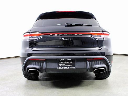 Certified 2025 Porsche Macan image 6