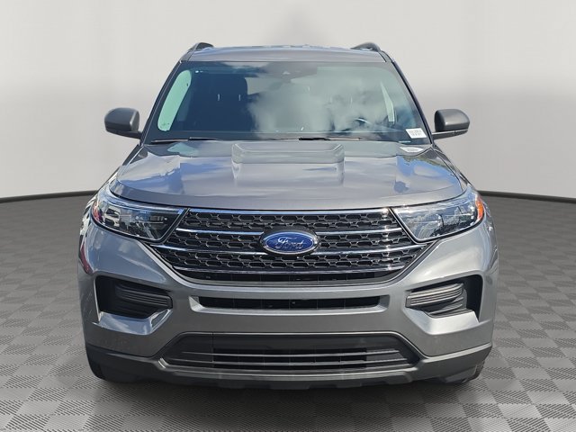 Certified 2023 Ford Explorer XLT RWD image 2