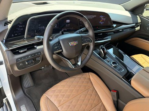 Certified 2023 Cadillac Escalade Premium Luxury w/ Performance Package AWD/4WD image 3