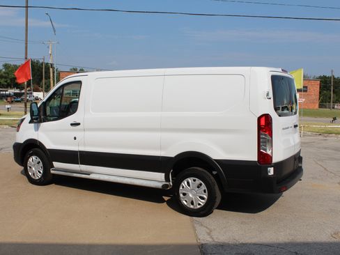 Used 2025 Ford Transit 250 Low Roof w/ Exterior Upgrade Package RWD image 8