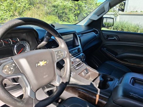 Used 2015 Chevrolet Suburban LT w/ Max Trailering Package image 11